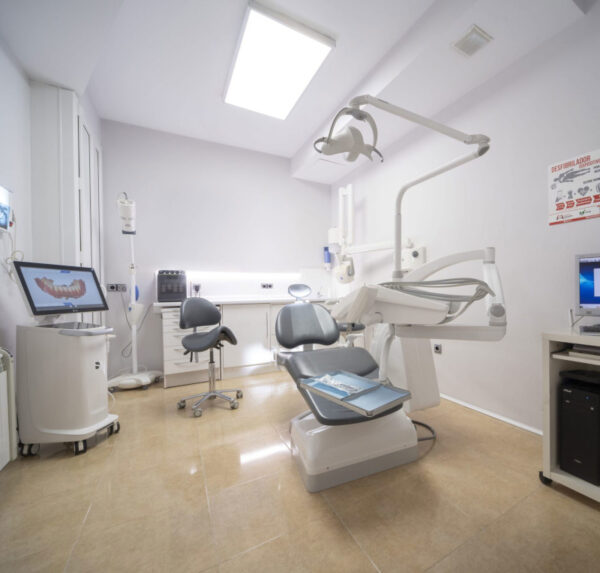 tecnodental colmenar viejo